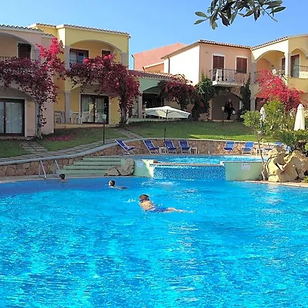 The Fantastic Residenza Badus One Bedroom Sleeps Four Child Num0814 3*