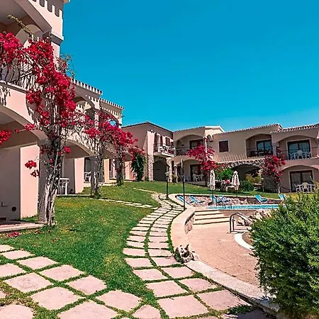 The Fantastic Residenza Badus One Bedroom Sleeps Four Child Num0814 Hotel 3*