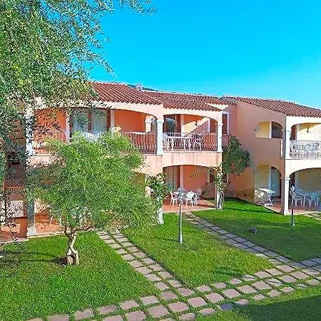 Hotel The Fantastic Residenza Badus One Bedroom Sleeps Four Child Num0814 3*