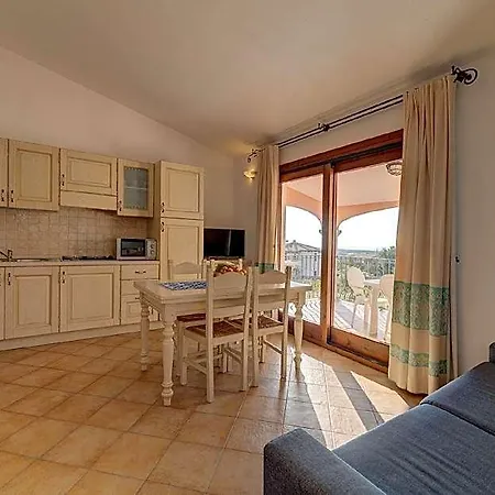 The Fantastic Residenza Badus One Bedroom Sleeps Four Child Num0814 Hotel Badesi