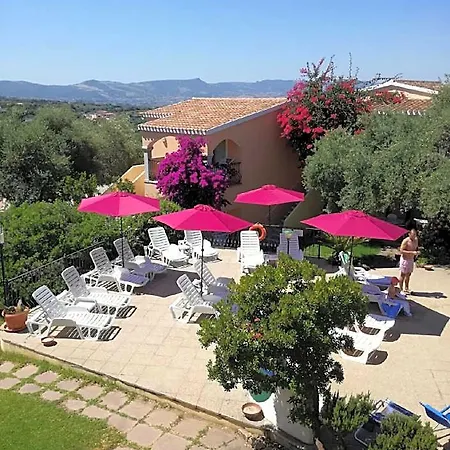 Hotel The Fantastic Residenza Badus One Bedroom Sleeps Four Child Num0814 Badesi