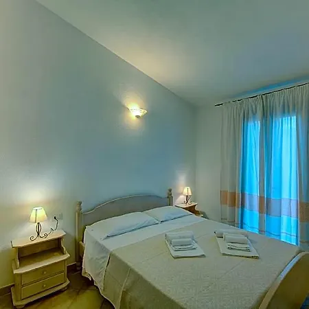 Hotel The Fantastic Residenza Badus One Bedroom Sleeps Four Child Num0814 3*