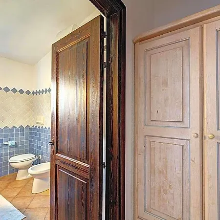 Hotel The Fantastic Residenza Badus One Bedroom Sleeps Four Child Num0814